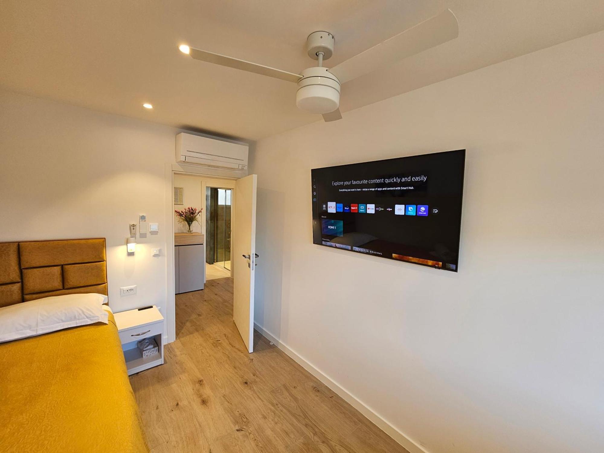 Luxury Spacious Apartment Maringo スプリト エクステリア 写真